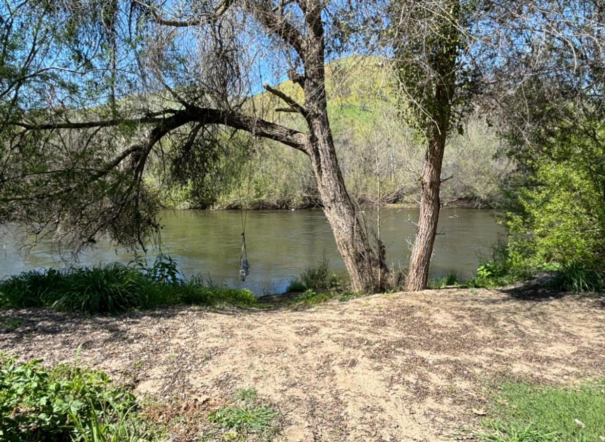 Sequoia River Front Cabins Three Rivers Luaran gambar