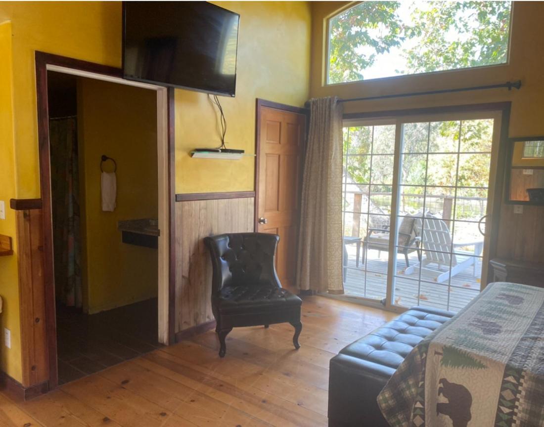 Sequoia River Front Cabins Three Rivers Luaran gambar