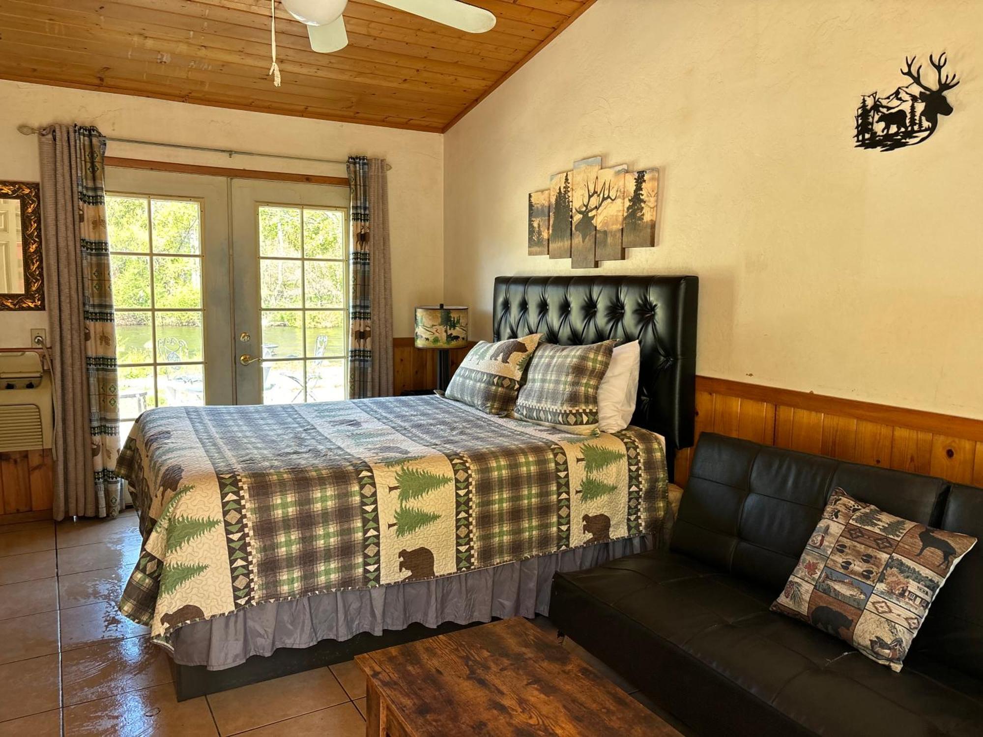 Sequoia River Front Cabins Three Rivers Luaran gambar