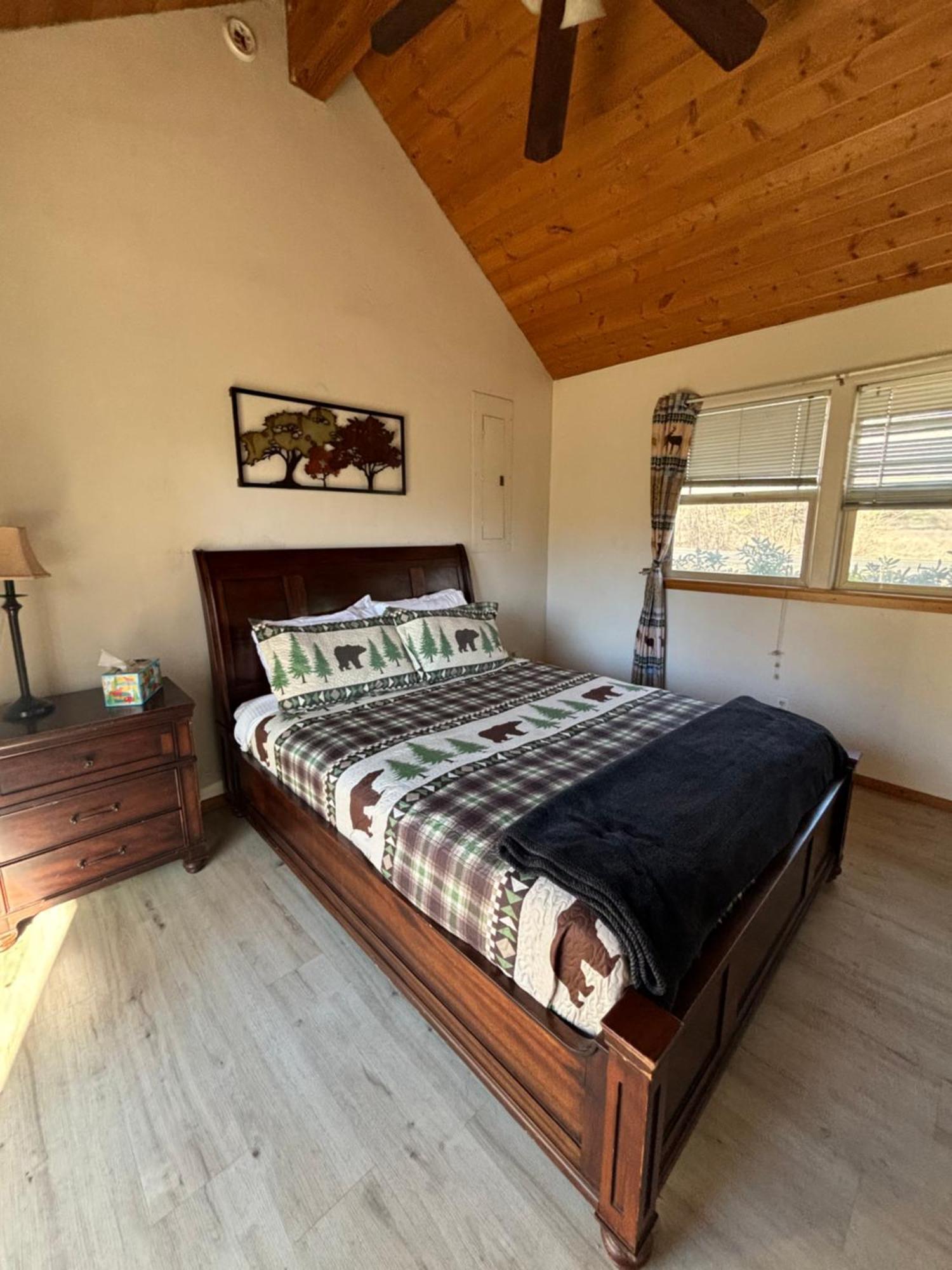Sequoia River Front Cabins Three Rivers Luaran gambar